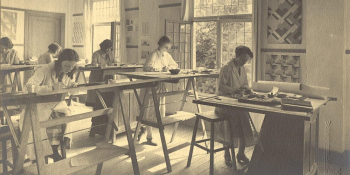 Students applied arts, class of Albert Van Huffel at La Cambre, ca. 1926. (c) Van Huffel Archief, Design Museum Gent