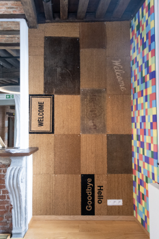 Vue d'exposition, Luna Pittau & Camille Bleker, ICA © Romy Berger