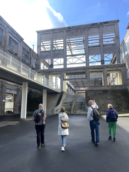 Visites des projets avec le comité de rédaction © Stéphanie Van Doosselaere