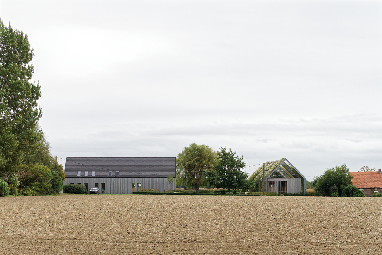 Couloir de nage et aménagements paysagers © François Lichtlé