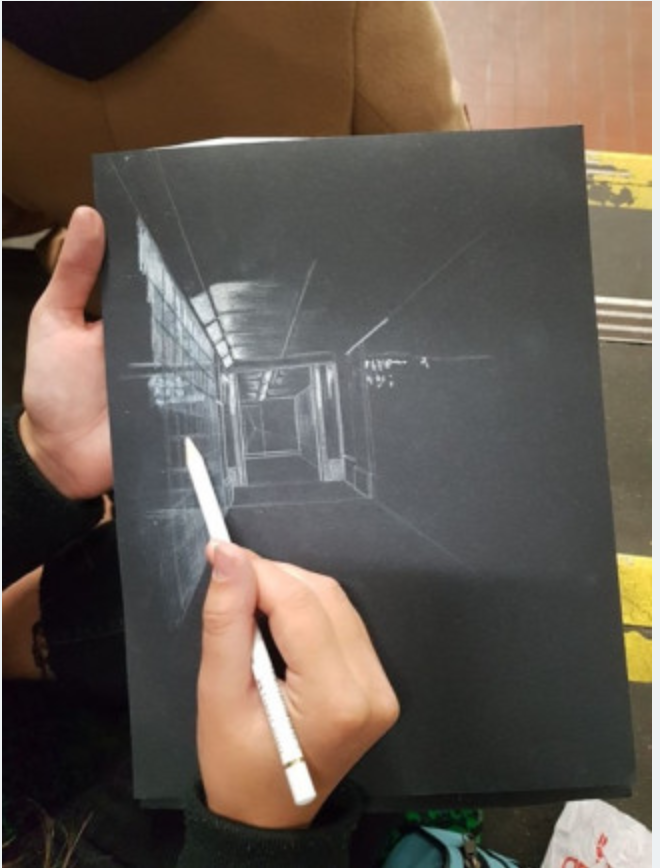 © UCLOUVAIN-LOCI-COURS DE DESSIN-Gare du Congès Blondel, Louise 2020