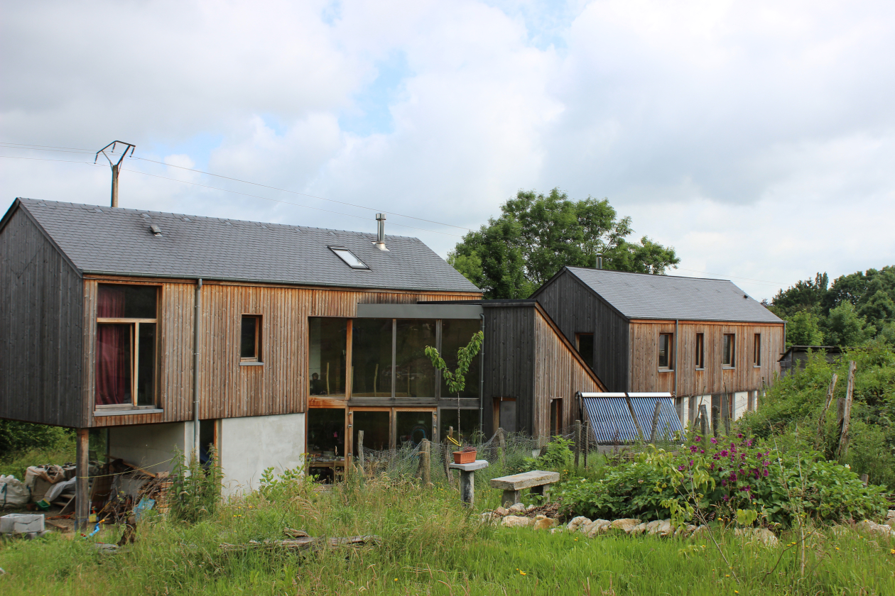 La Sarte logement collectif, Atelier d’architecture Eric Furnémont © Emeline Curien 