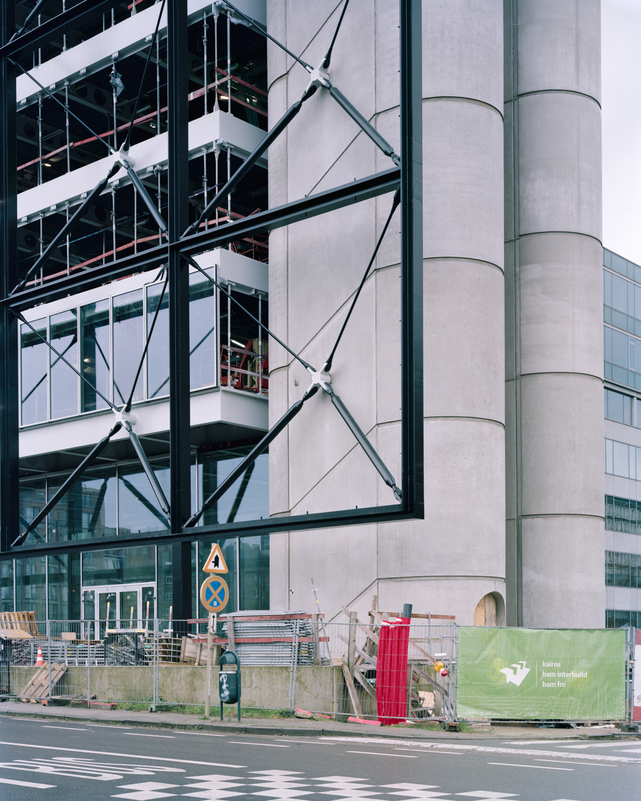 Frame, Brussels, 2018, Baukunst. Vue de chantier. Image Maxime Delvaux, 2024. / Romain Cavallin, 2024