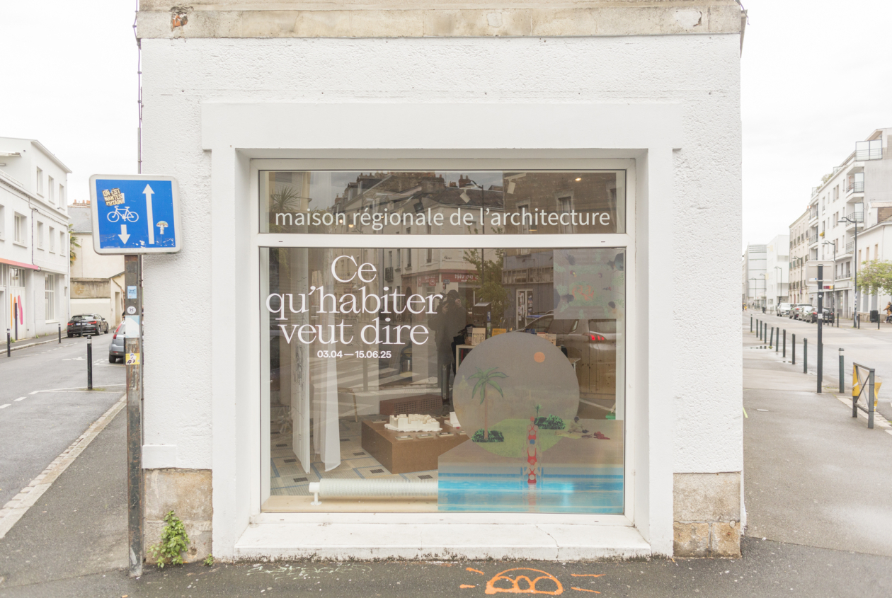 Vue de l'exposition, Ce qu'habiter veut dire, ICA © Benoit Chailleux