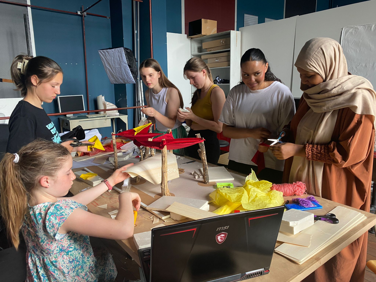 Co-conception à l’École des Arts Visuels : travail sur une maquette à l’échelle 1/20