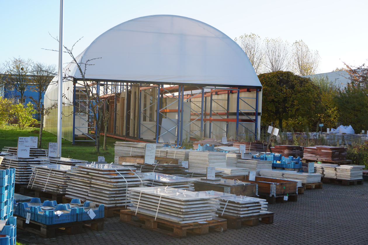Le pavillon des portes / Photo : Barthélémy Decobecq