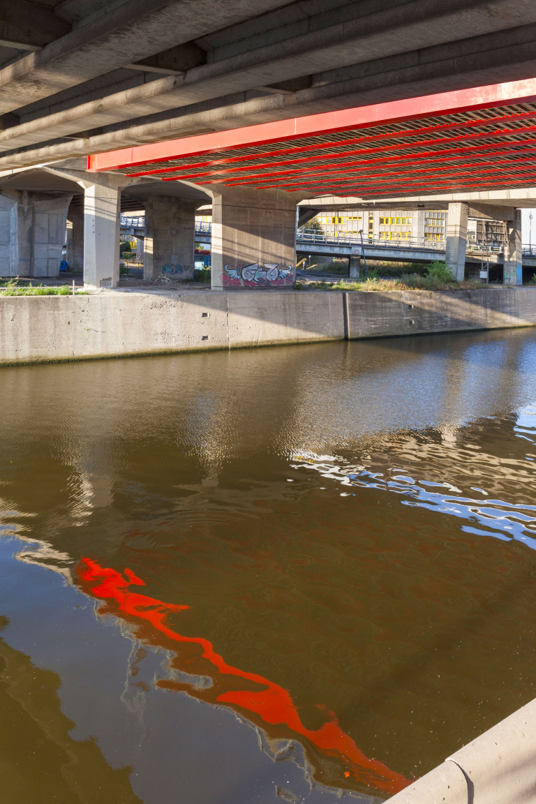 Ring 9, Charleroi, 2016, Jean Glibert avec RESERVOIR A et Jacques Fryns (éclairage) © Marie-Noëlle Dailly