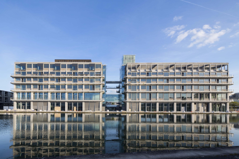 Les Magasins Généraux par Jung Architectures, 2016 © Hervé Abbadie