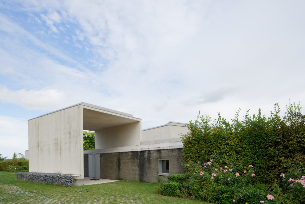 Crématorium des Blancs Arbres, Hacquegnies, AM Teau